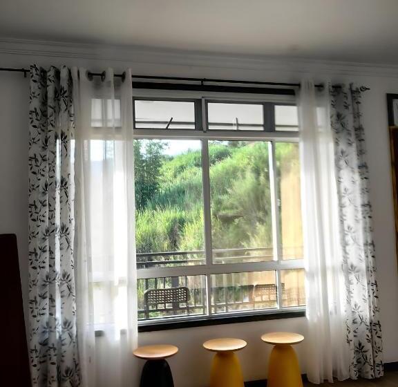 חדר משפחתי, Kundasang Mount Garden