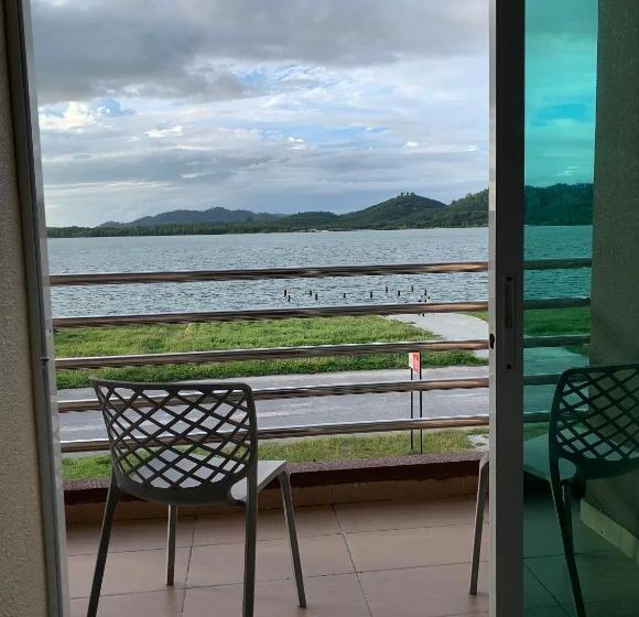 חדר פרמיום לארבעה, Lumuda