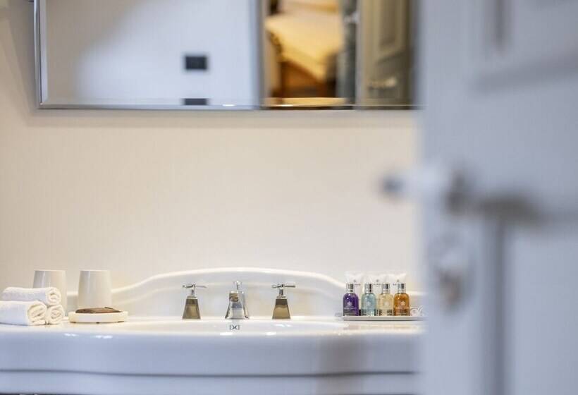 수피리어 룸, Schloss Frankenberg