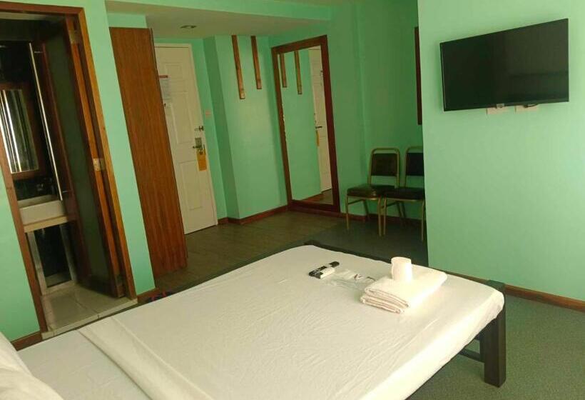 اتاق اکونومی, Villa Rosita