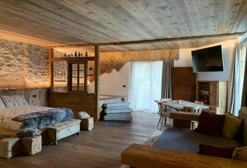 キングサイズベッドのスタンダードルーム, B&b Da Lucia 2 Bormio