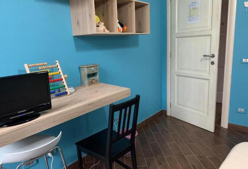 غرفة قياسية مزوَّدة بشُرفة, B&b Dei Vini E Dei Sapori