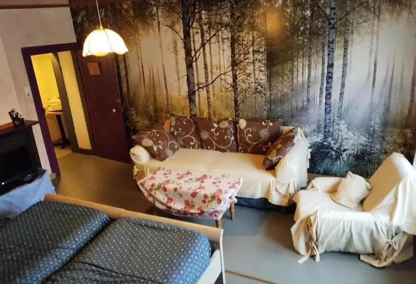 スタンダードルーム, Auberge Hôtel Chambre Tout Confort B B Et Restaurant Les Colombes