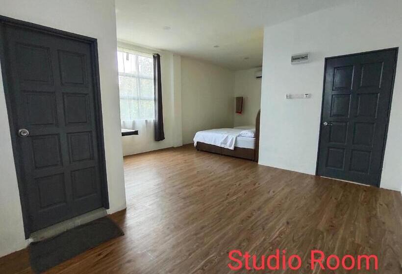 إستوديو ديلوكس, Bilek@kadok