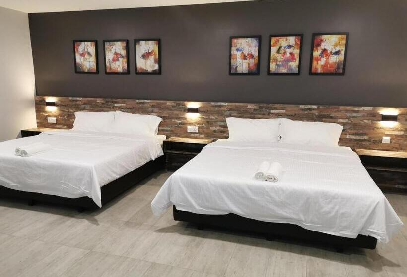 חדר דחוקס עם מיטת קינג, L