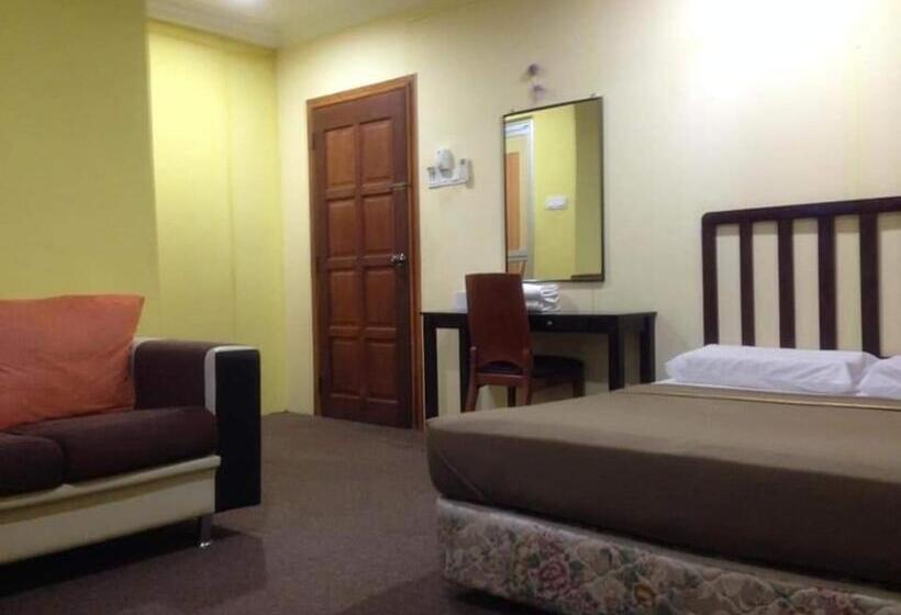 デラックスルーム, Nawar