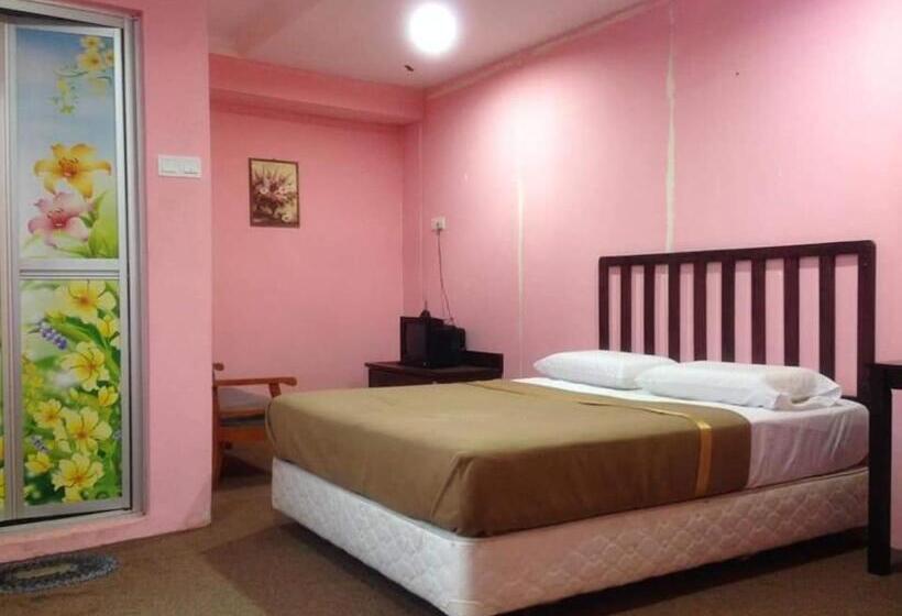 デラックスルーム, Nawar