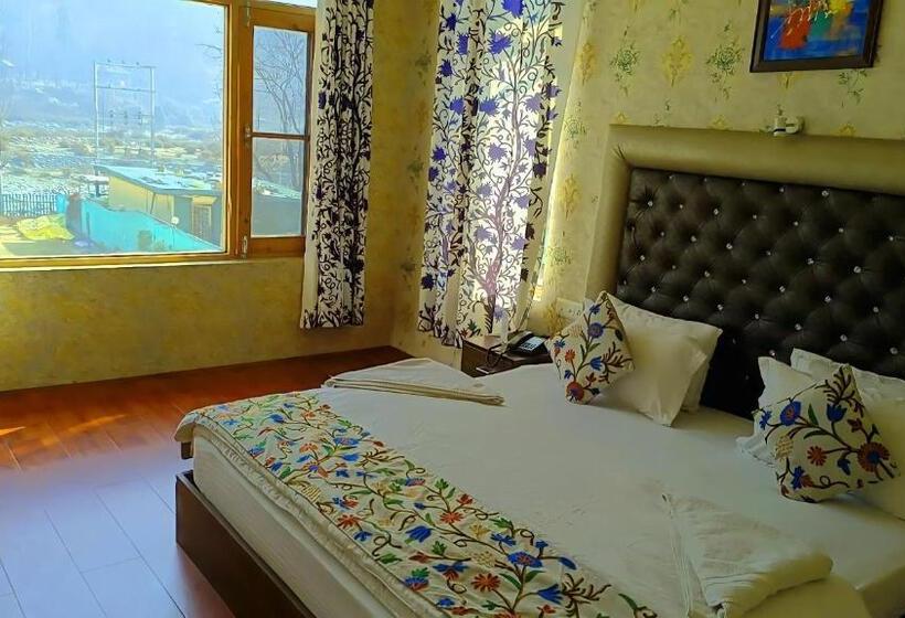 Quarto Deluxe, River View Resort