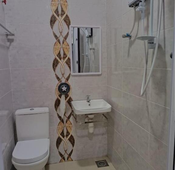 带阳台的豪华间, Villa Wanie Inn