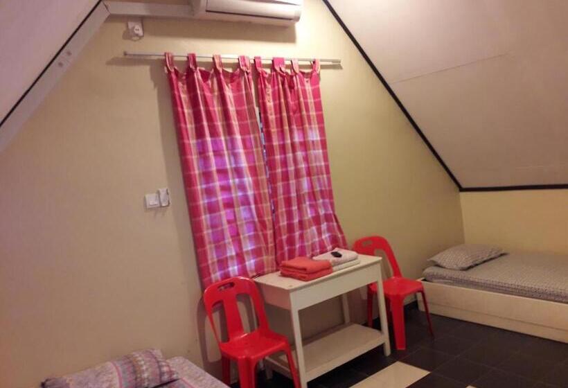 Шале 1 Спальня, Maznah Guest House