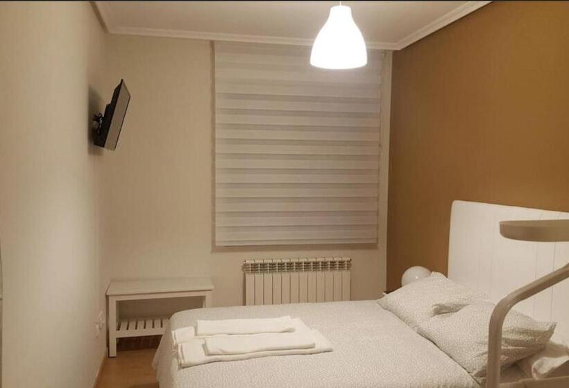 اتاق استاندارد, Piso En El Casco Antiguo