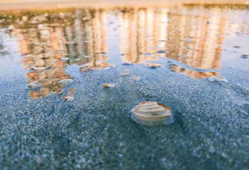 סטודיו סטנדרטי נוף לים, Timur Bay Seafront Residence Kuantan