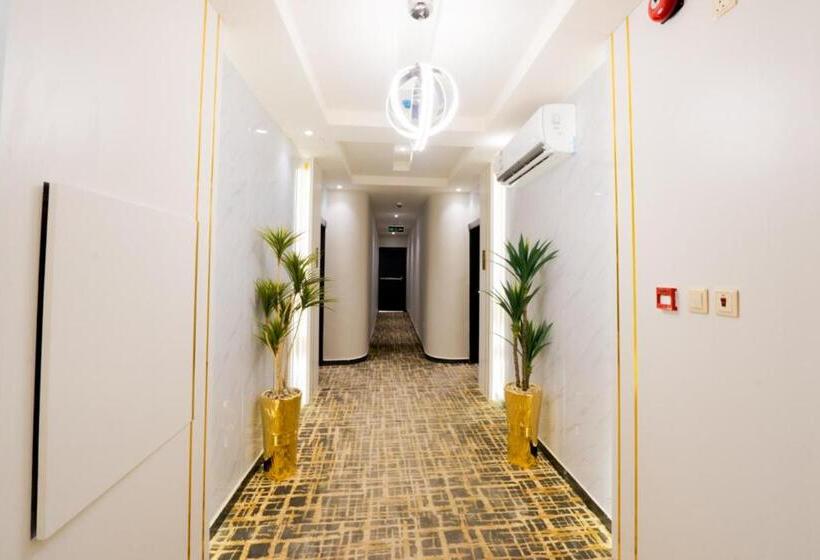 سوییت جونیور, Al Rest Inn