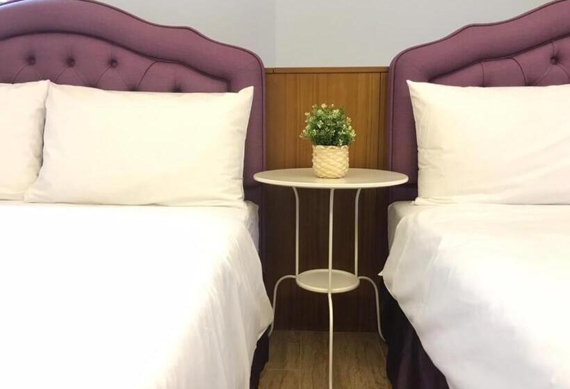 سوییت لوکس, 山同青旅背包客棧