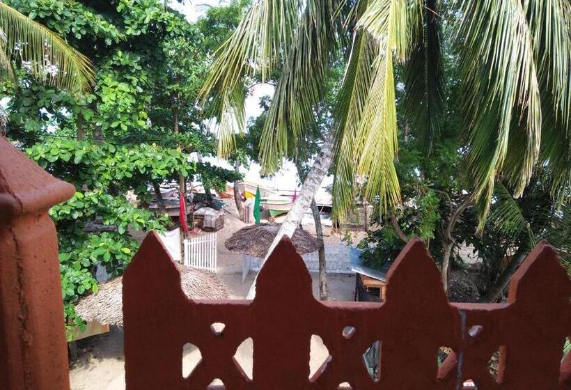 Номер Стандарт Вид на Море с Балконом, Parei Beach Inn