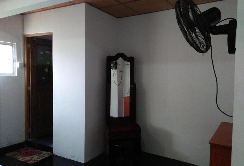Номер Стандарт, Parei Beach Inn