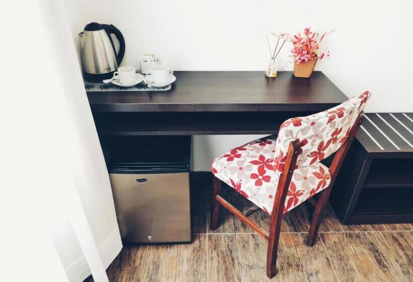 Standart Oda, Posada Piedramora