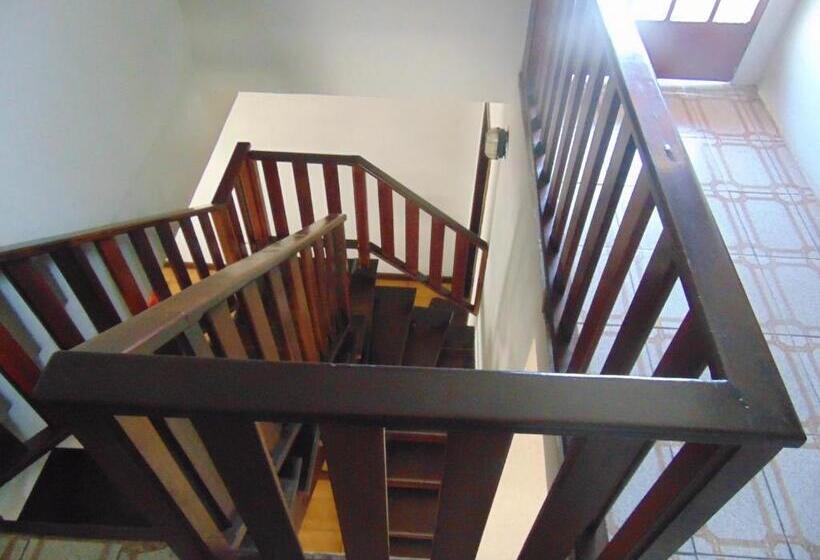 标准三人间, Pousada Tamboril