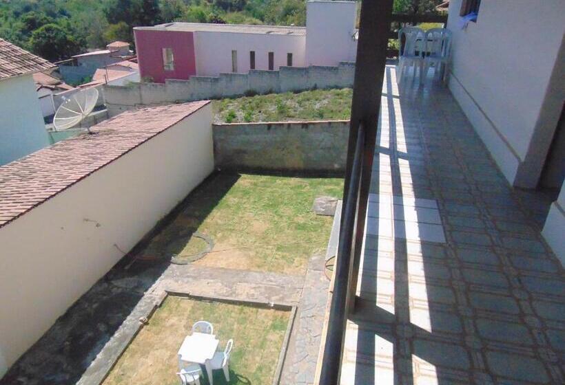 标准三人间, Pousada Tamboril