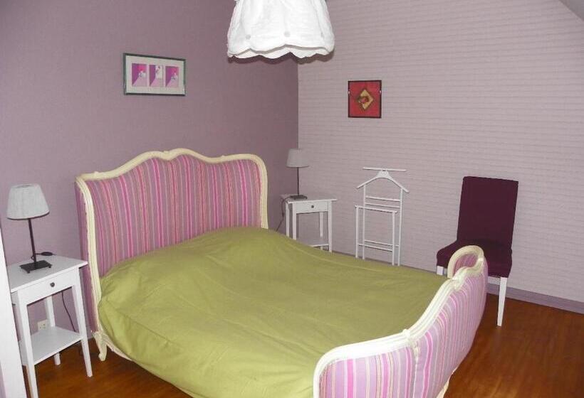 اتاق استاندارد با سرویس بهداشتی مشترک, Chambres D Hotes De Pouldiguy