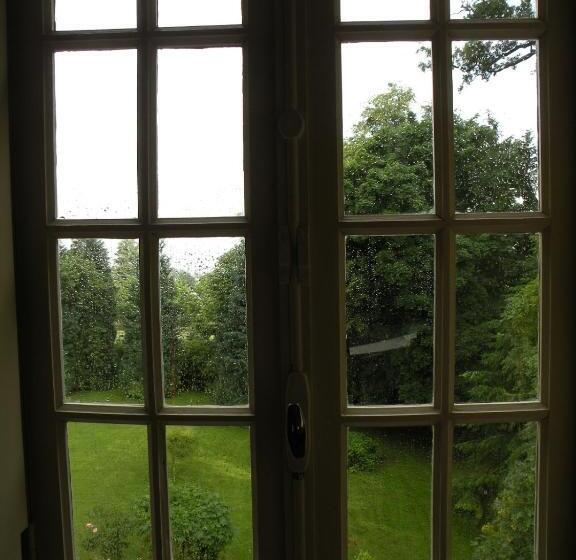 اتاق استاندارد با چشمانداز باغ, Les Talvasières