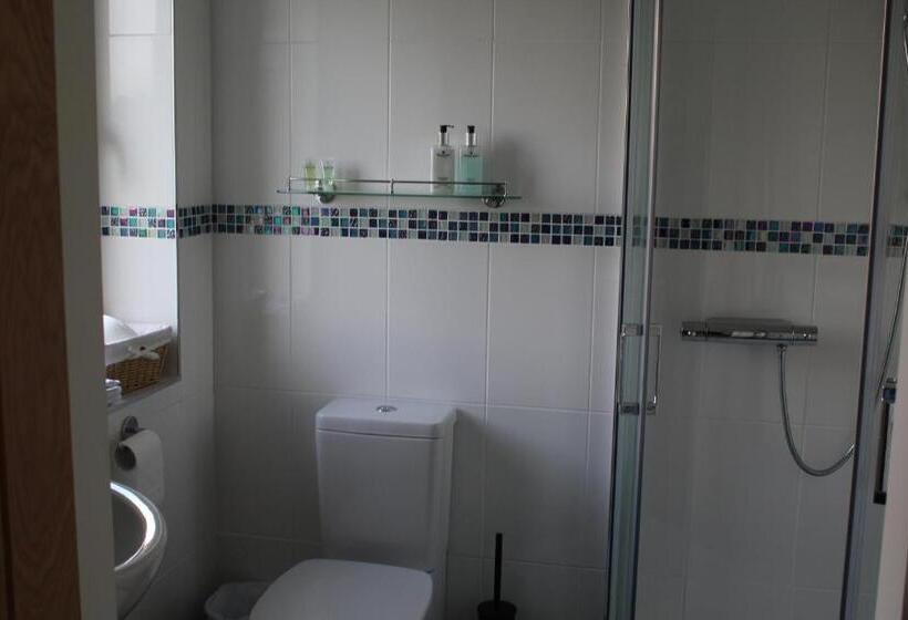 חדר סטנדרט, Luachra Lodge