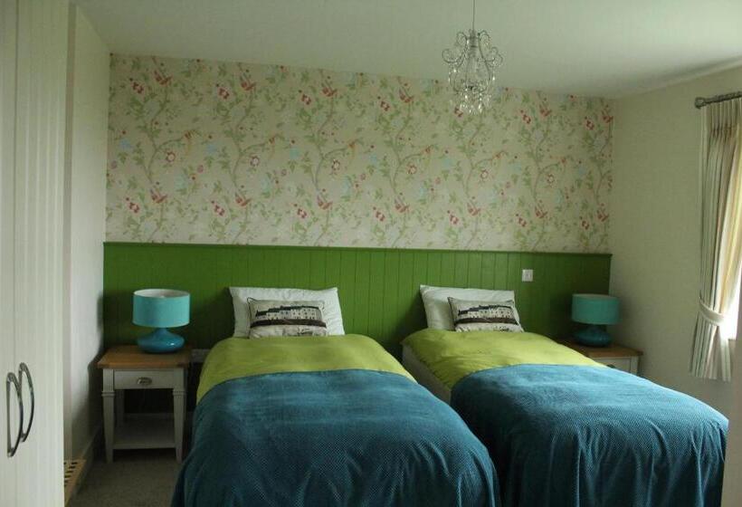 חדר סטנדרט, Luachra Lodge