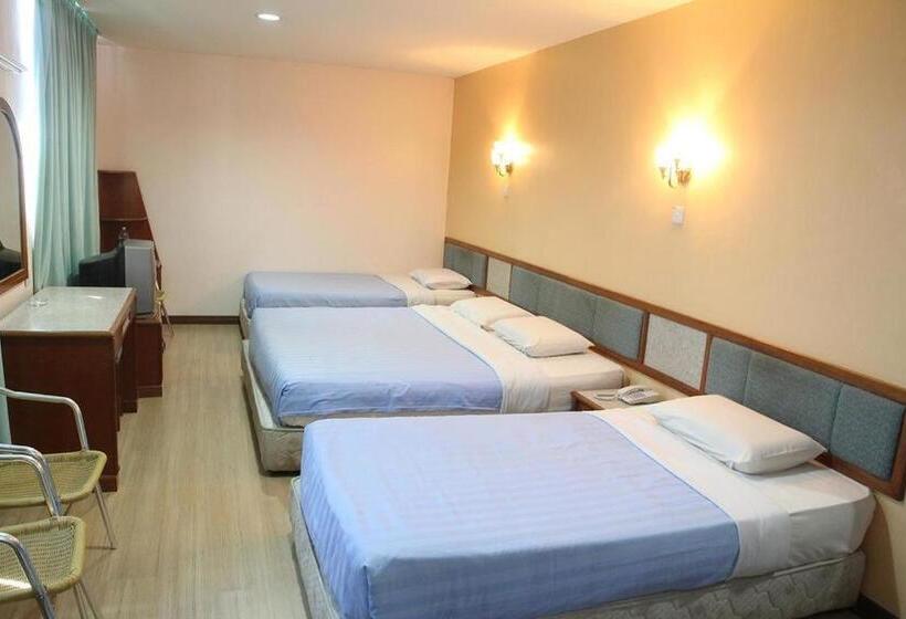 ファミリールーム, Monaco Dynasty