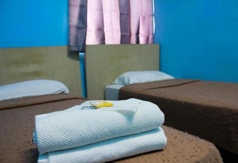 Номер Economy, Q