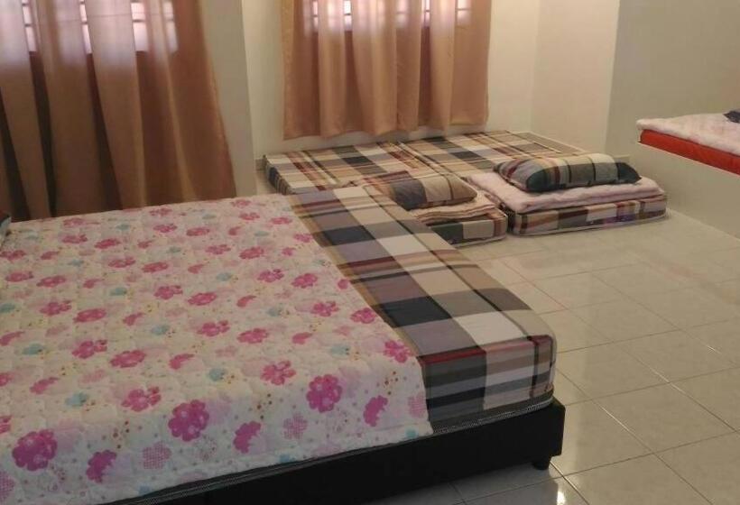 Дом 4 Спальни, J&p Homestays House 1