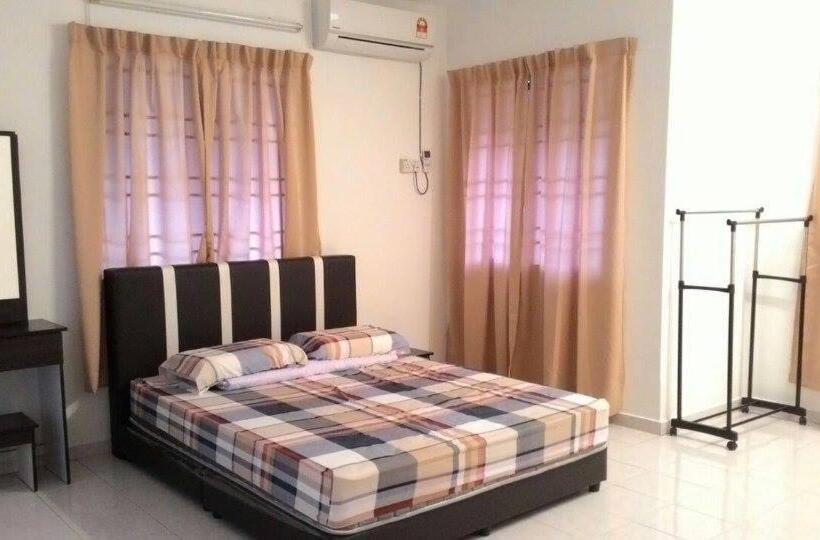Дом 4 Спальни, J&p Homestays House 1