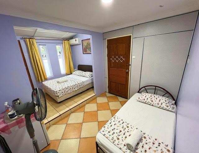 Quarto Triplo Comfort, Merdeka Guest House 2