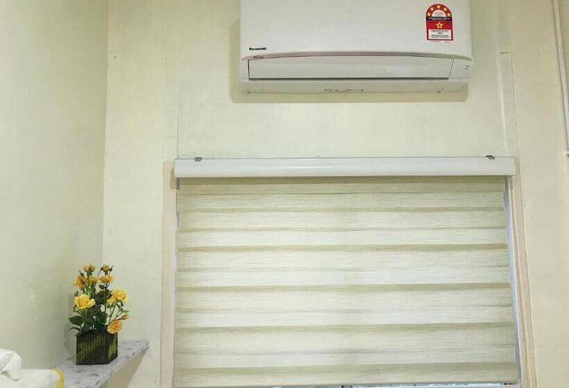 Quarto Economy, Merdeka Guest House 2