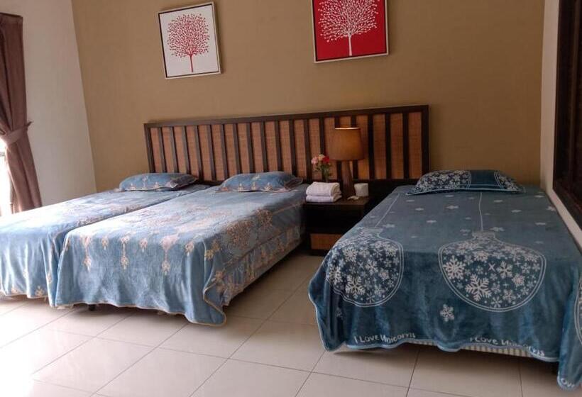 غرفة إقتصادية ثلاثية, Gold Coast Morib Resort