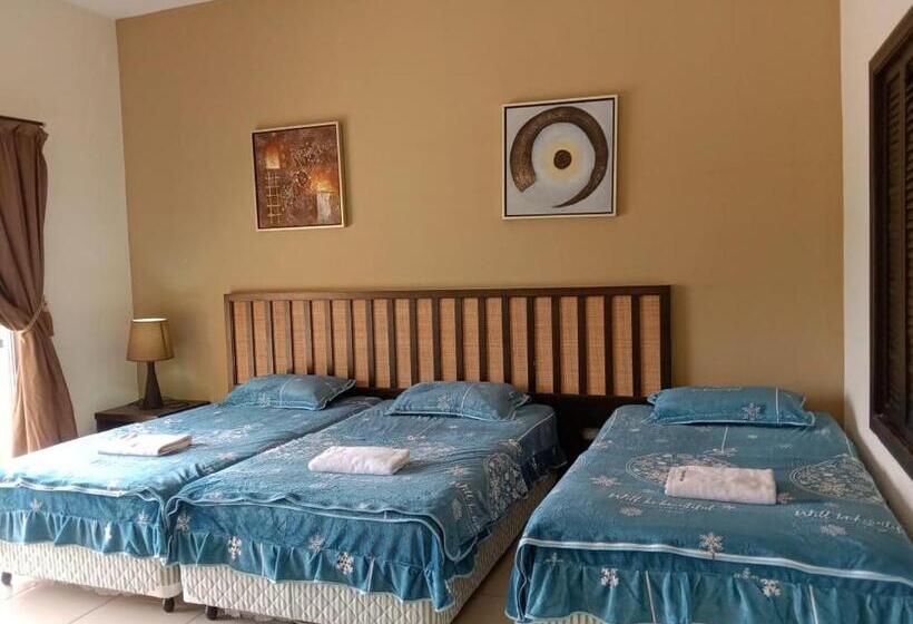 غرفة إقتصادية ثلاثية, Gold Coast Morib Resort