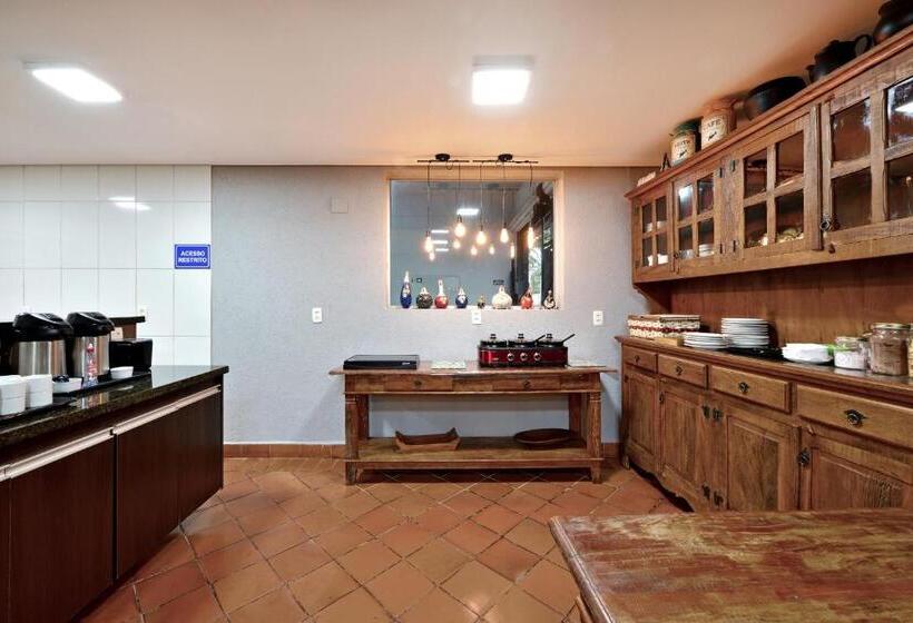 اتاق استاندارد, Vitoria