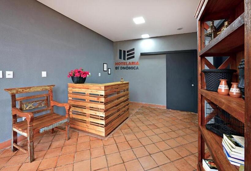 اتاق استاندارد, Vitoria