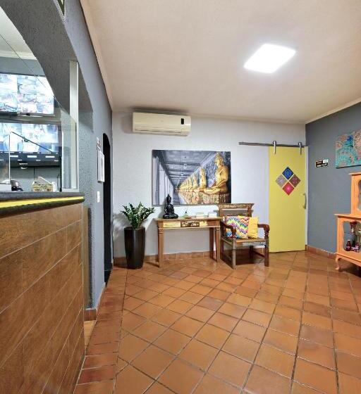 اتاق استاندارد, Vitoria