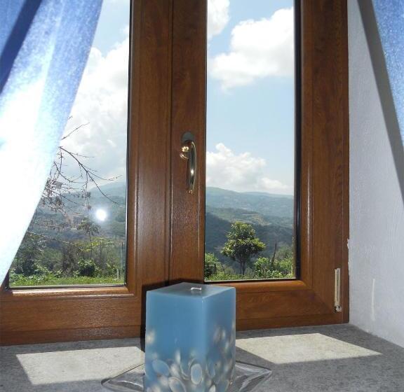 غرفة قياسية ثلاثية, Bed And Breakfast Il Giardino Segreto