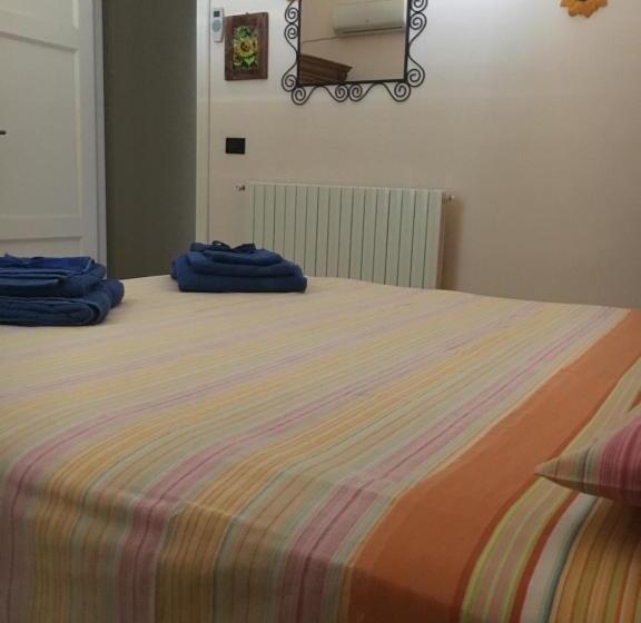 デラックスの４人部屋, Sole E Girasoli