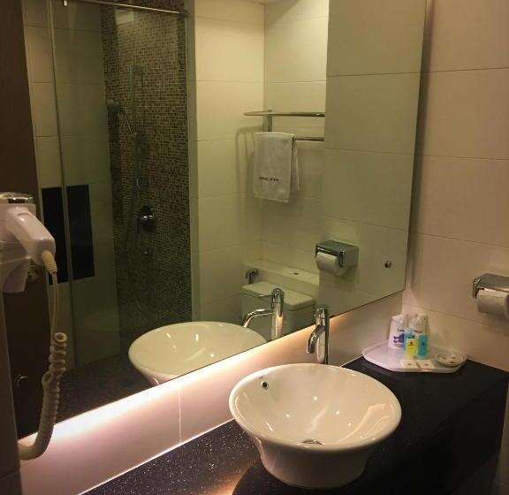 Номер Стандарт, Capital Kota Kinabalu