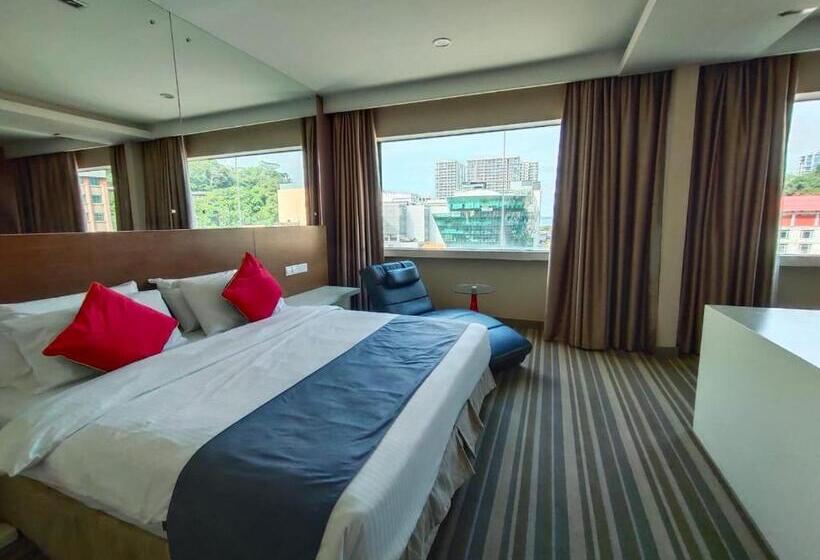 جناح إدارى, Capital Kota Kinabalu