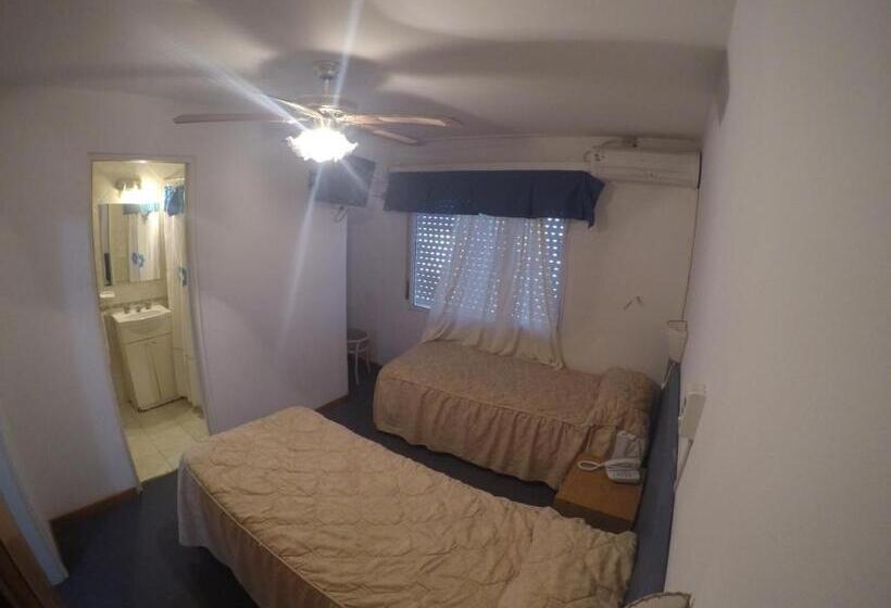 标准三人间, Torrevado