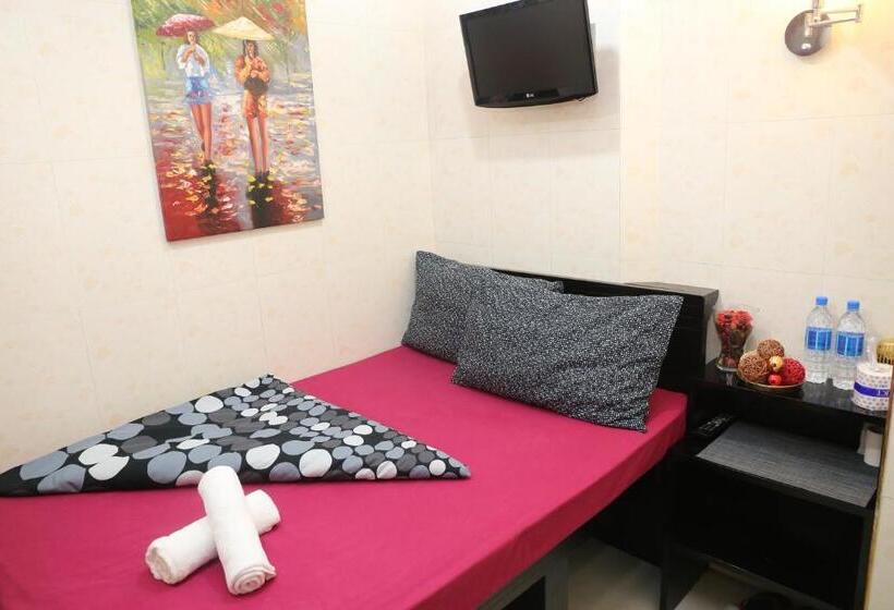 آپارتمان 3 خوابه, Icon Inn