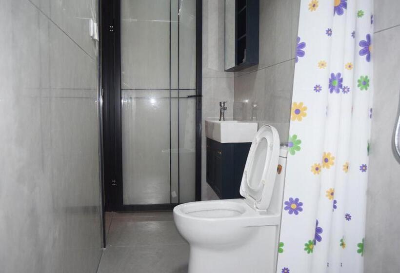 Camera Standard, Longyan Yongding Tulou Mengtian Inn