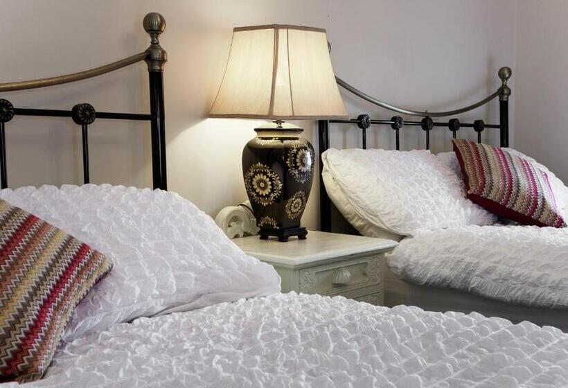 デラックスルーム, Mccarthy S B&b