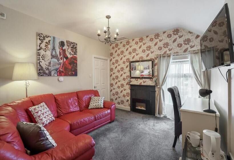 デラックスルーム, Mccarthy S B&b