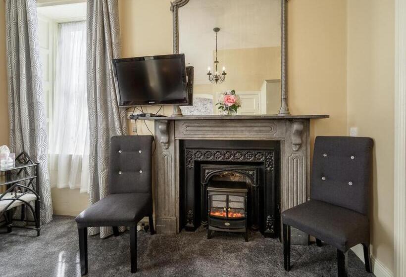 Номер Стандарт, Mccarthy S B&b