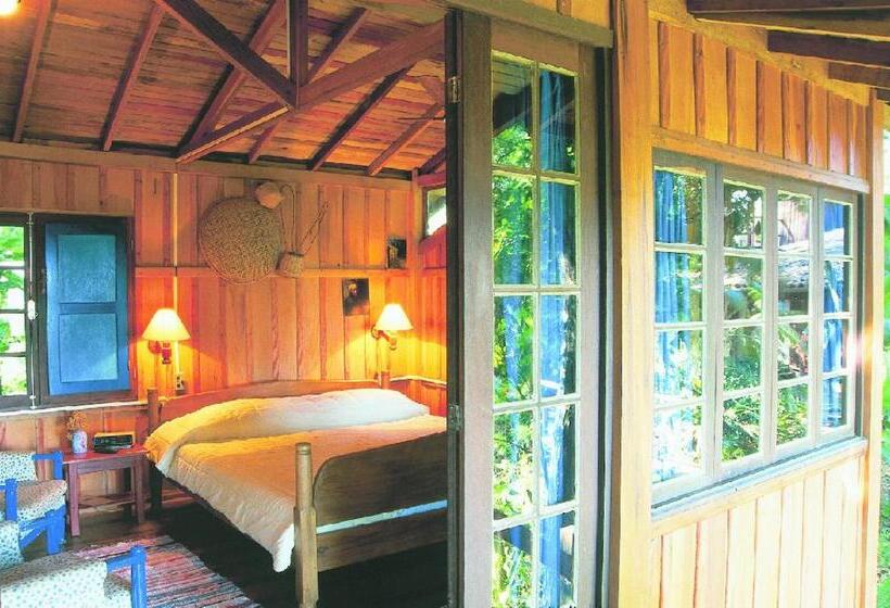 בקתת חדר, Regina Guest House