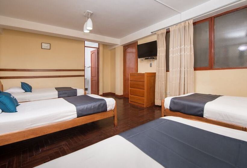 Quarto Quádruplo Estandar, Ayenda Posada Inn